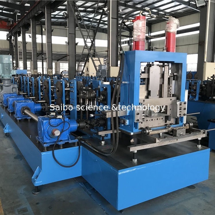 10 - 3.0mm CZ Purlin Roll Forming Machine Flange And Web Change By Automatically